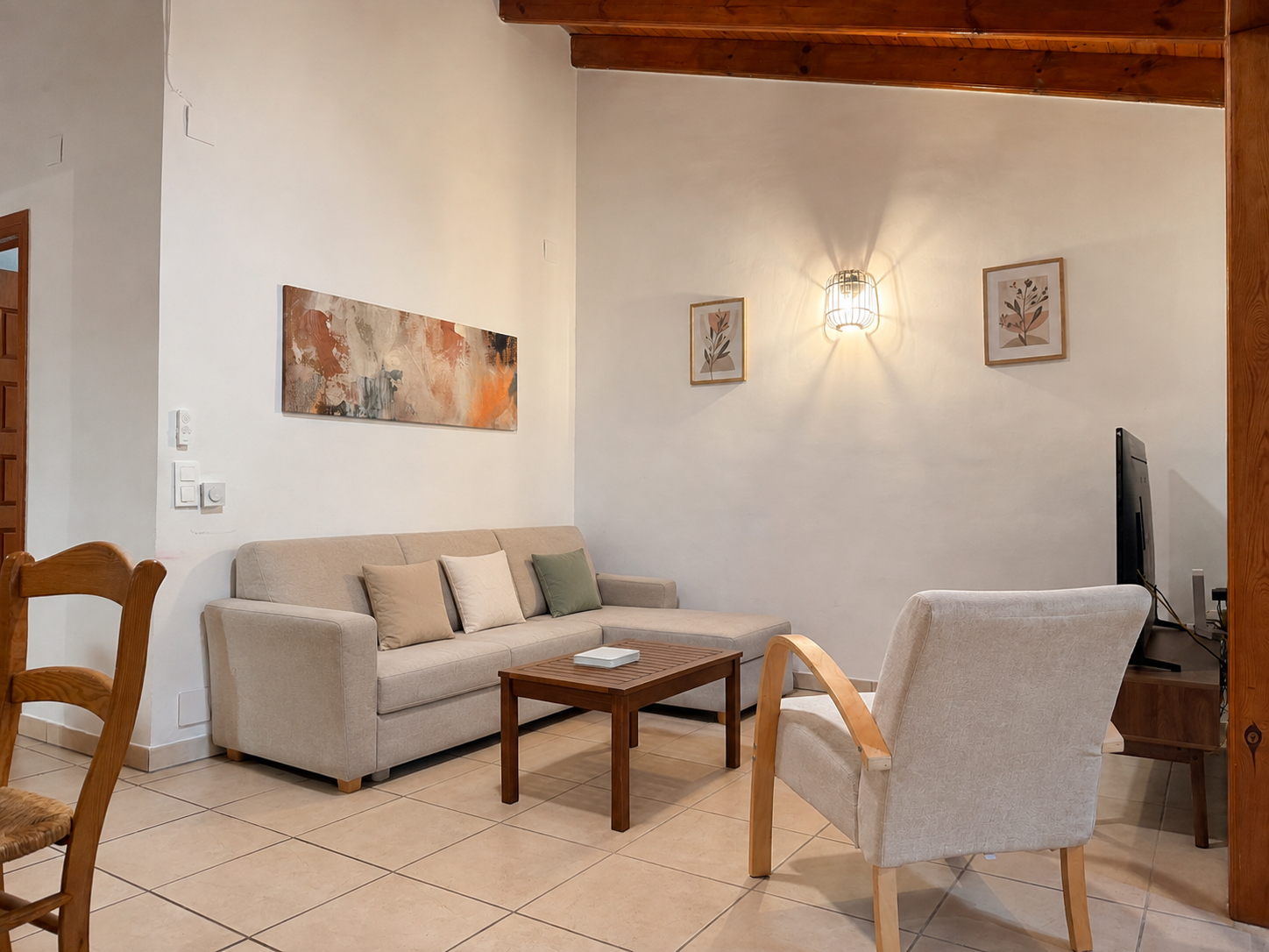 Adosado con encanto, terraza y dos piscinas en El Cortijo, Dénia